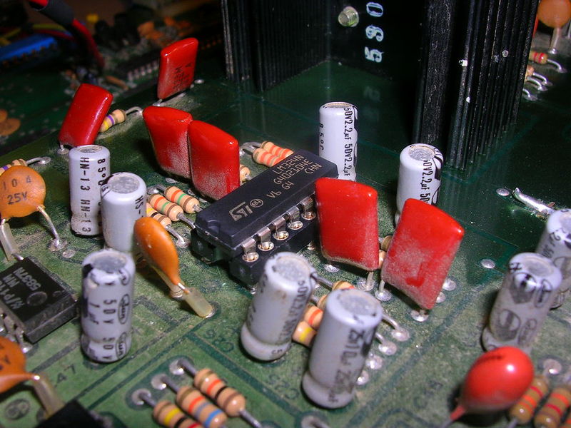 File:Pcb repair zaxxon 26.jpg