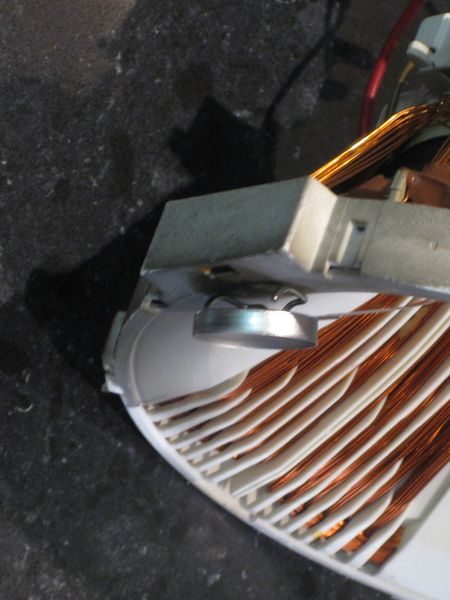 File:CRT Anatomy-07.jpg