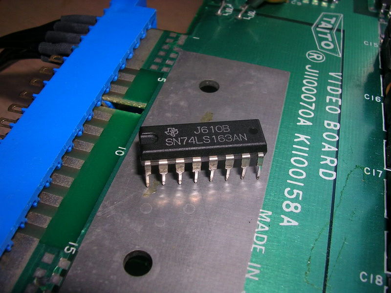 File:Pcb repair bubble bobble 12.jpg