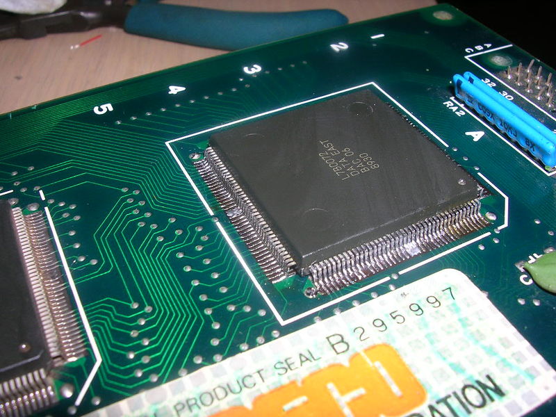 File:Pcb repair birdie try 9.jpg